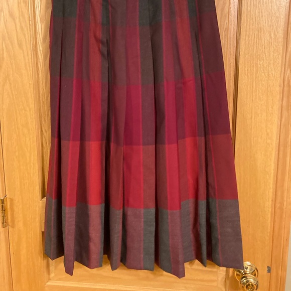 NWT Pendleton plaid pleated skirt - Picture 4 of 8